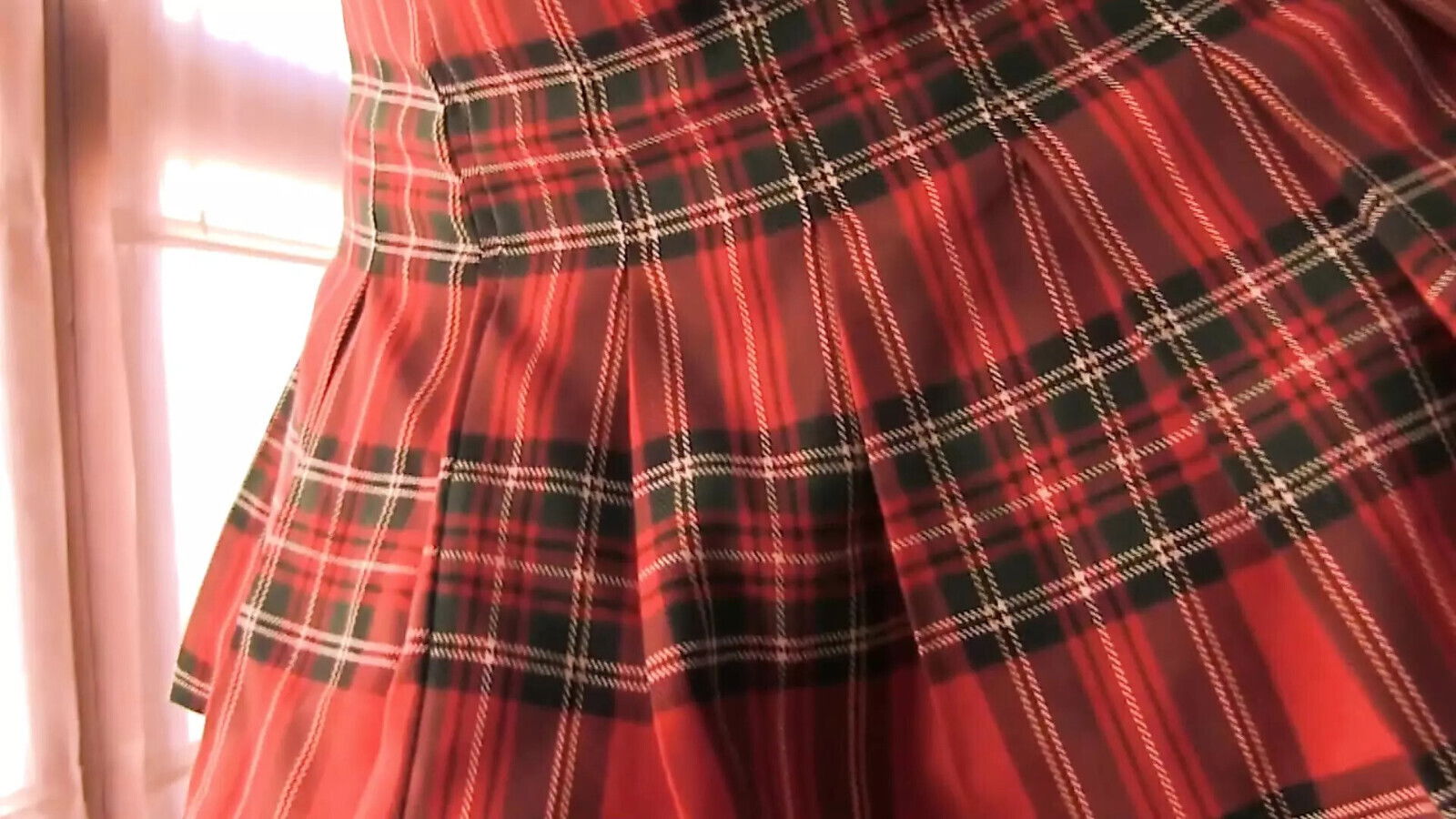 Latina Girl Playing Pussy with Vaccum Cleaner