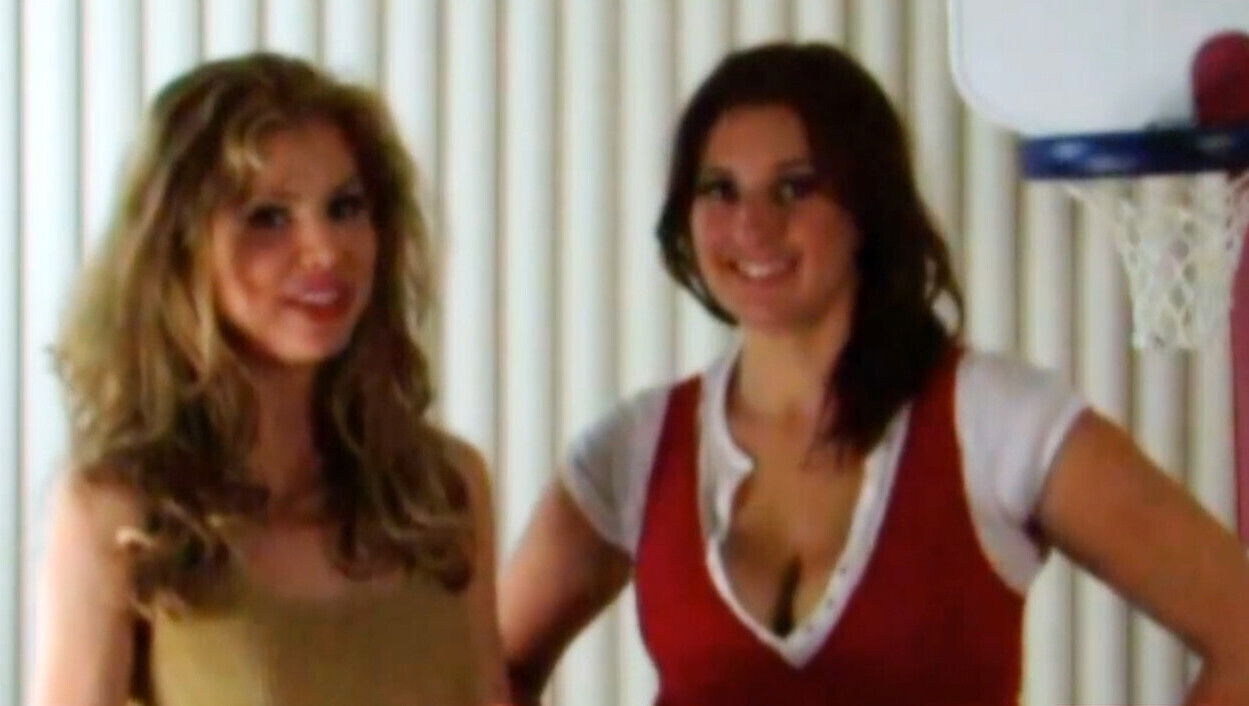 sizzling game strip basketball with gorgeous girls