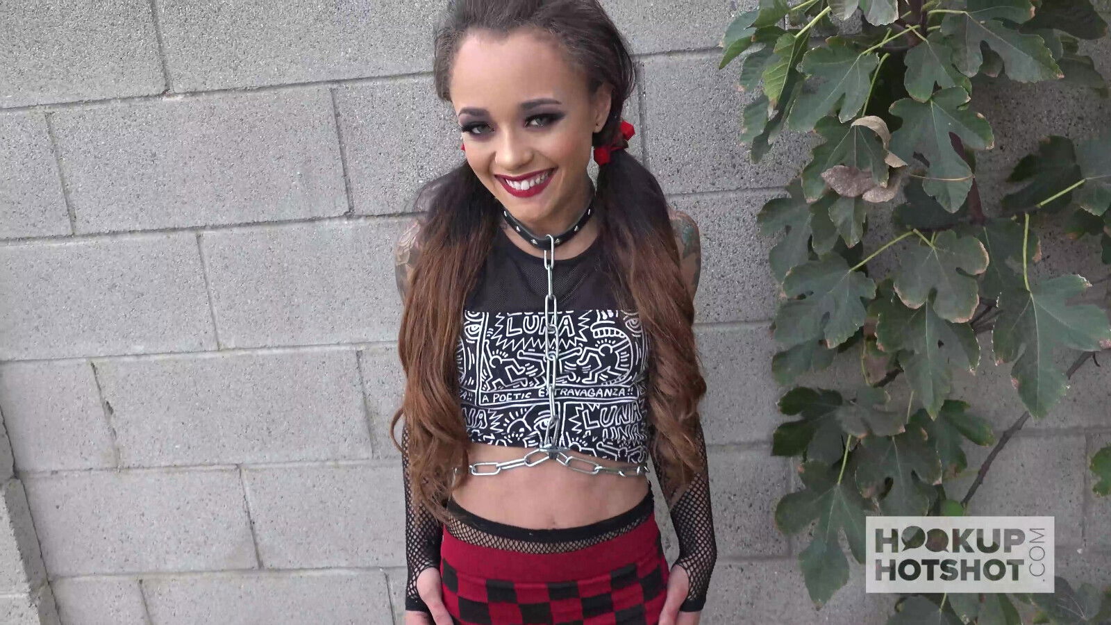 Goth Latina Holly Hendrix's Wild Backdoor Wrecking!