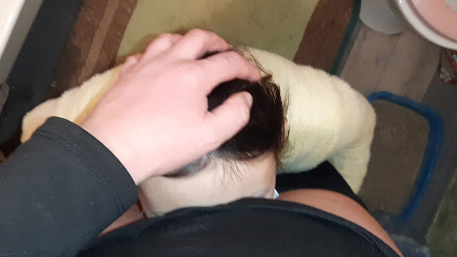 After took piss, stranger licked pussy