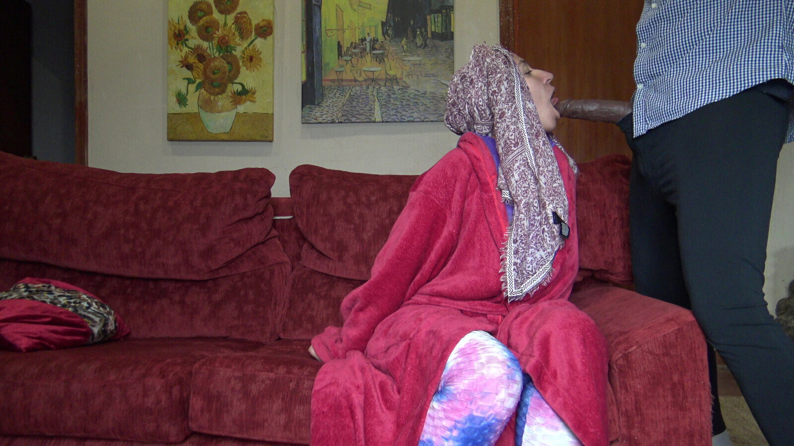 Afghani immigrant lets black coworker mouth after work