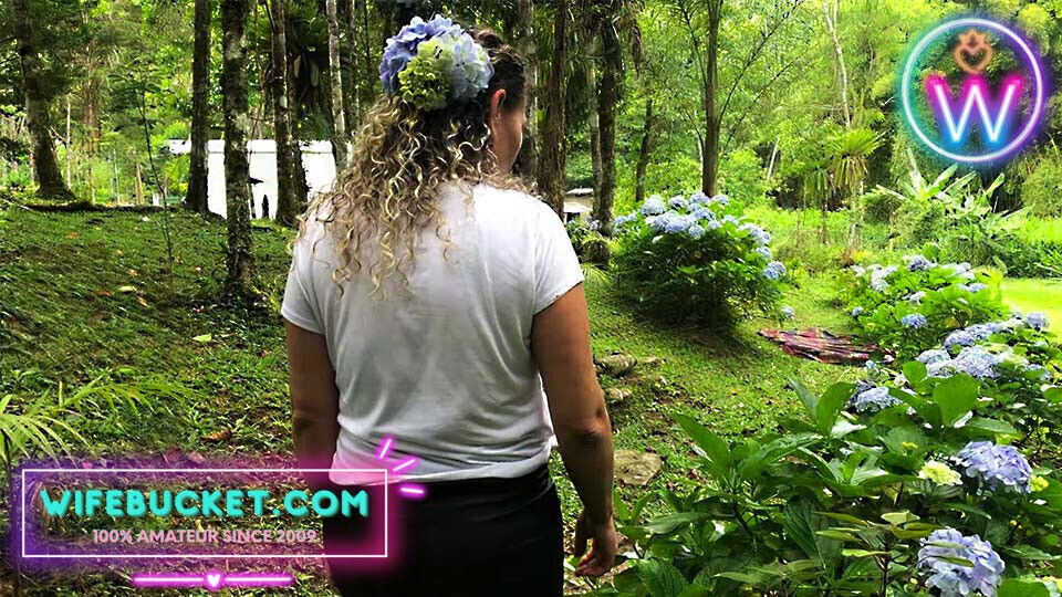 Homemade content Wifebucket Plumpy mature forest nymph fingering moisty pussy