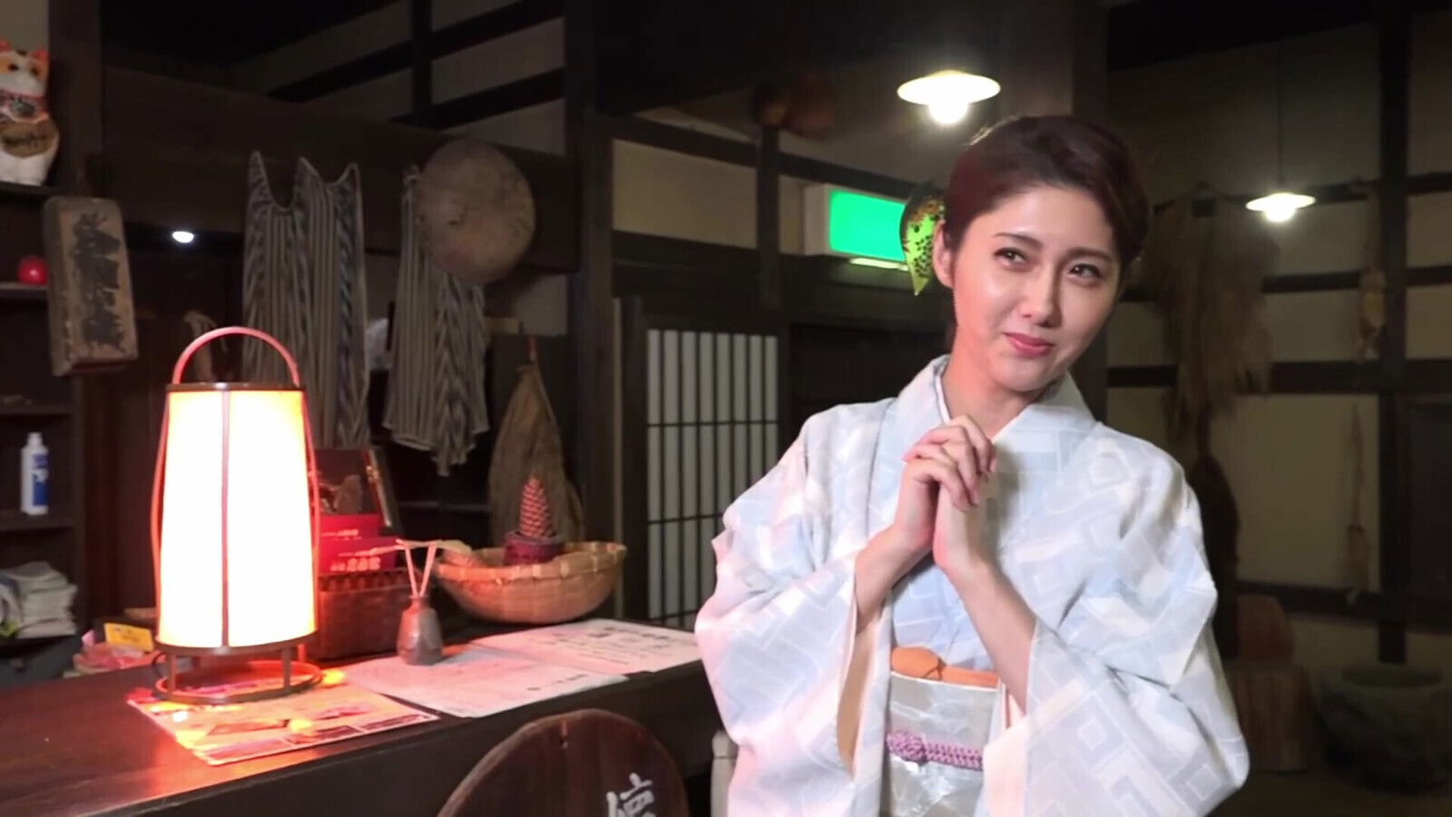 Sensual Drama Theater: Obscene Incident With Beautiful Proprietress Springs