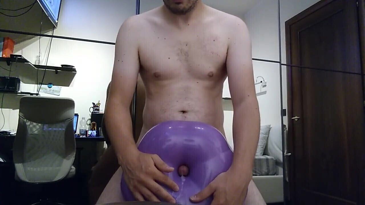 Purple geo balloon humping cum 