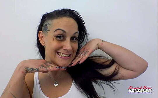 Brunette Kali Ryder Sucks Hard Gets Jizzed!