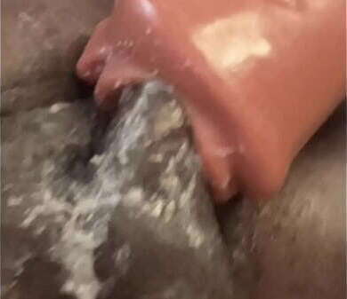 Thick hungry teen fuck pussy dorm