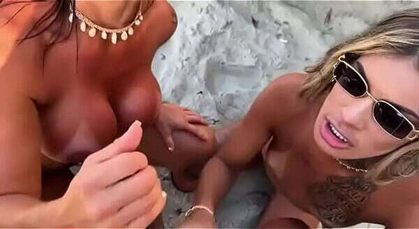 Meti travesti ninfeta praia junto maior buceta Brasil