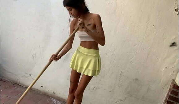 ma&ntilde_ana calurosa hermanastra quiere follada HISTORIA COMPLETA