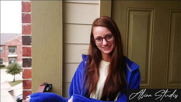 School friend gives perfect body B-Day