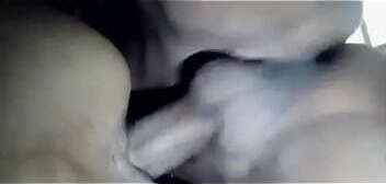 Yasbeth gime bien rico