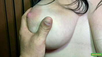 Soquei gostoso novinha peitos grande