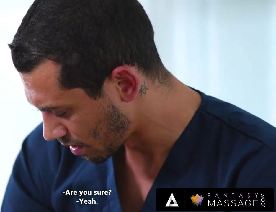 FANTASY MASSAGE Masseur Resist Betty Foxxx Fucks Perfect Butthole