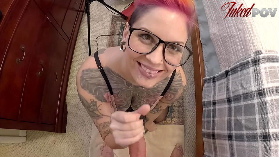 Tattooed Minx what's cumming