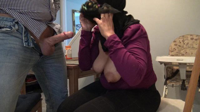 beurette algérienne humilie mari français puis baise avec grosse bite