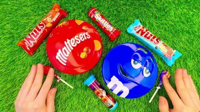 Satisfying video Asmr lollipops candy unboxing video Asmr opening video chocolate gummy candy