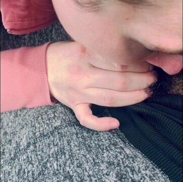 Snowbunny Sucks Dick Public Parking