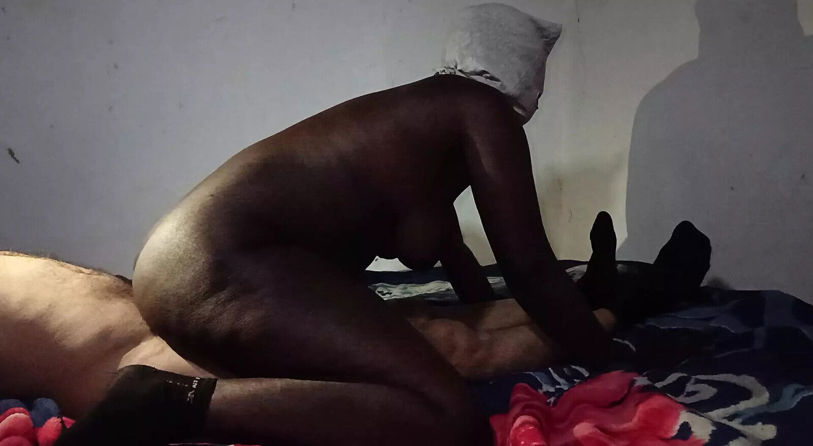 Ebony Sack Head White Masters