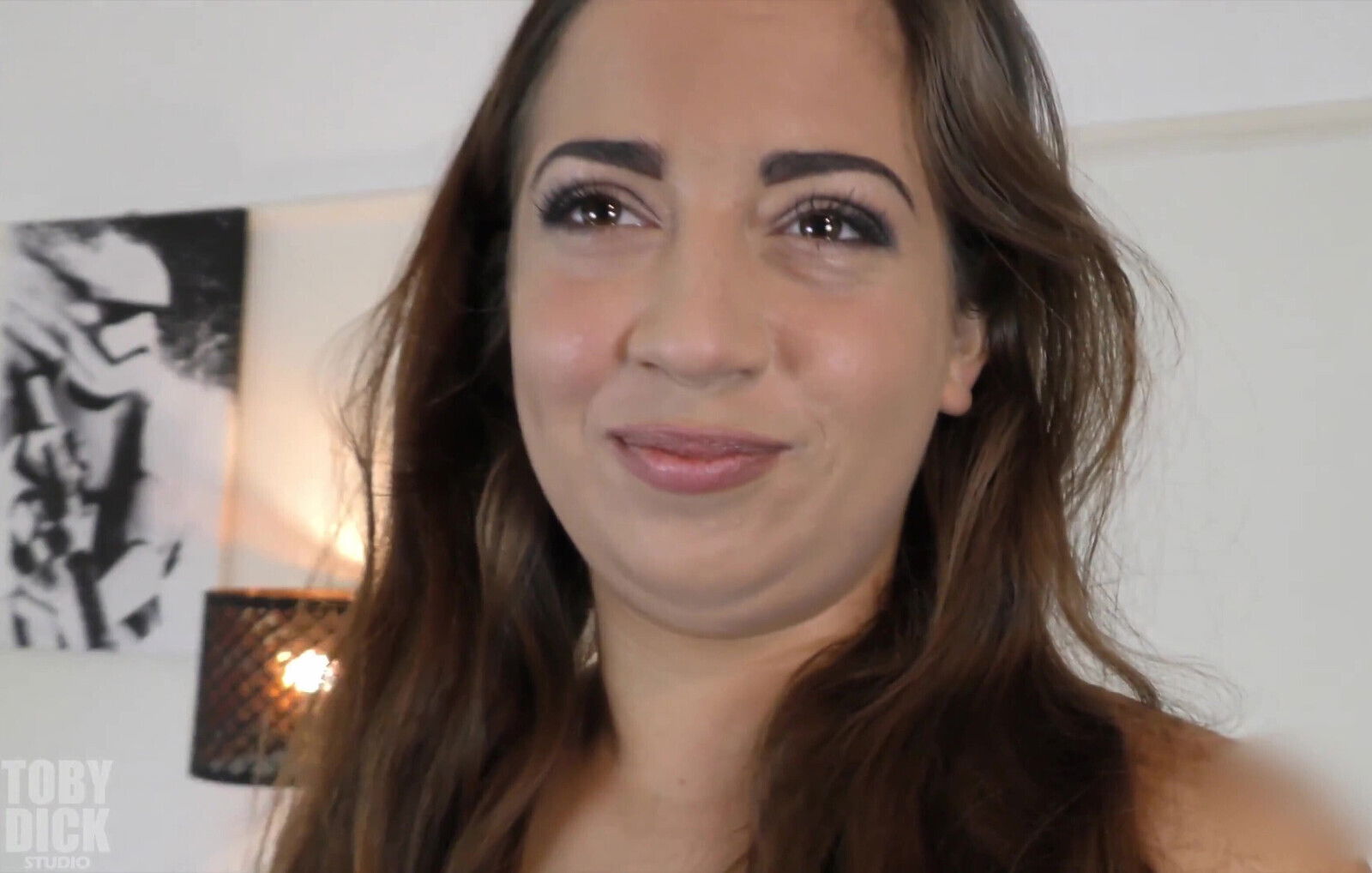 Tanned UK Throat Slut Gags on Huge Cock