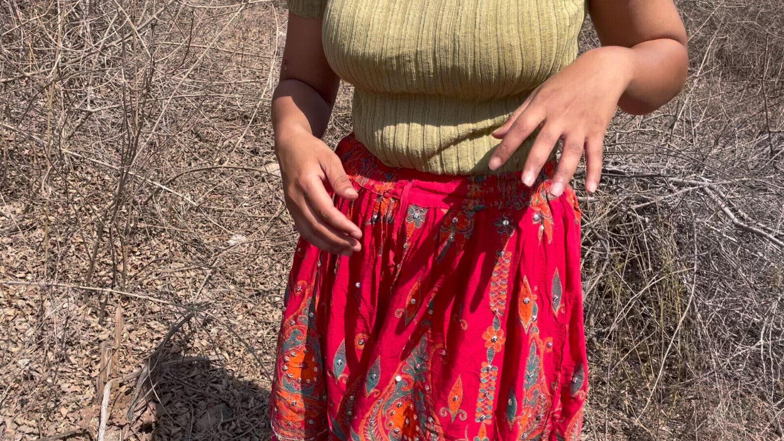 VILLAGERS GIRL FUCKED BY BLACK INDIAN BBC IN INDIAN JUNGLE