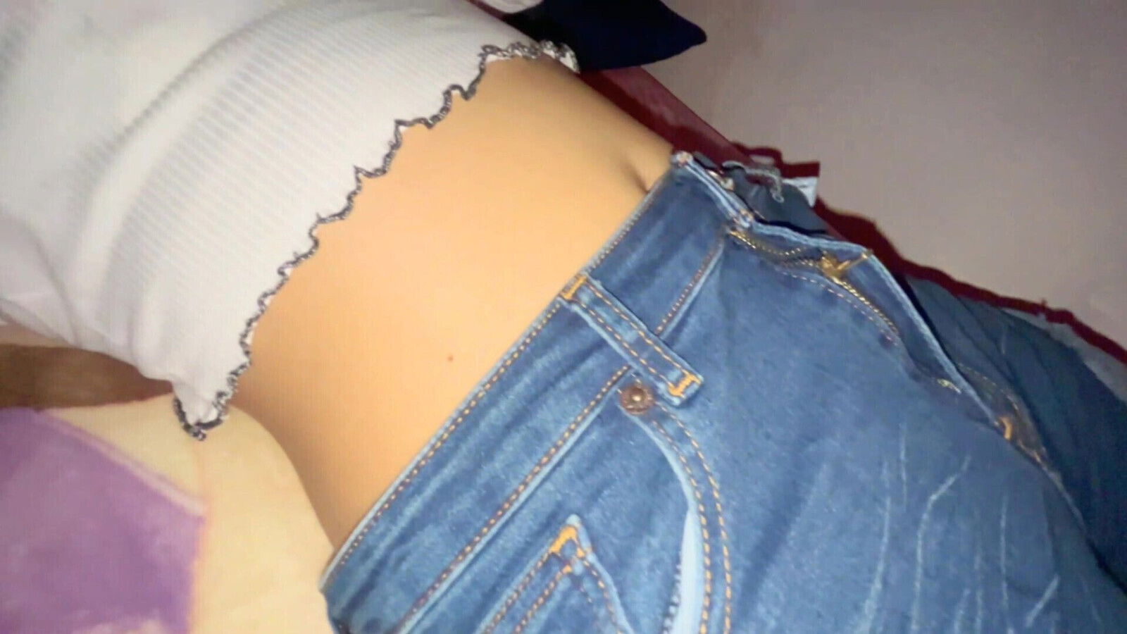 WTF? Very tender, longer innocent! stepdaughter sticks with Mini Shorts gets fuck her!