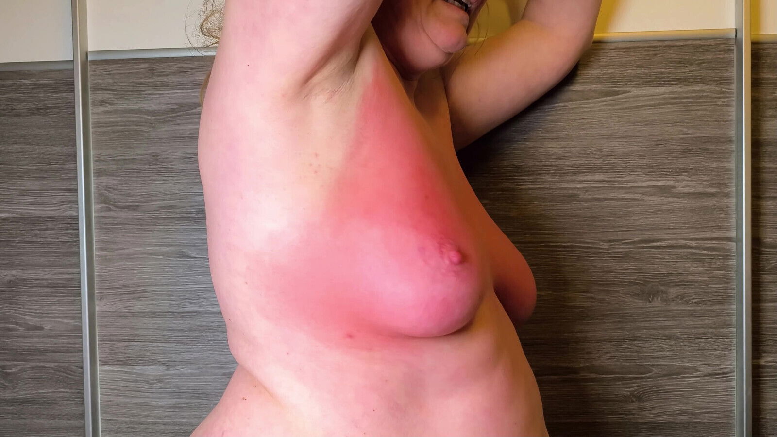 Titslapping SlowMotion