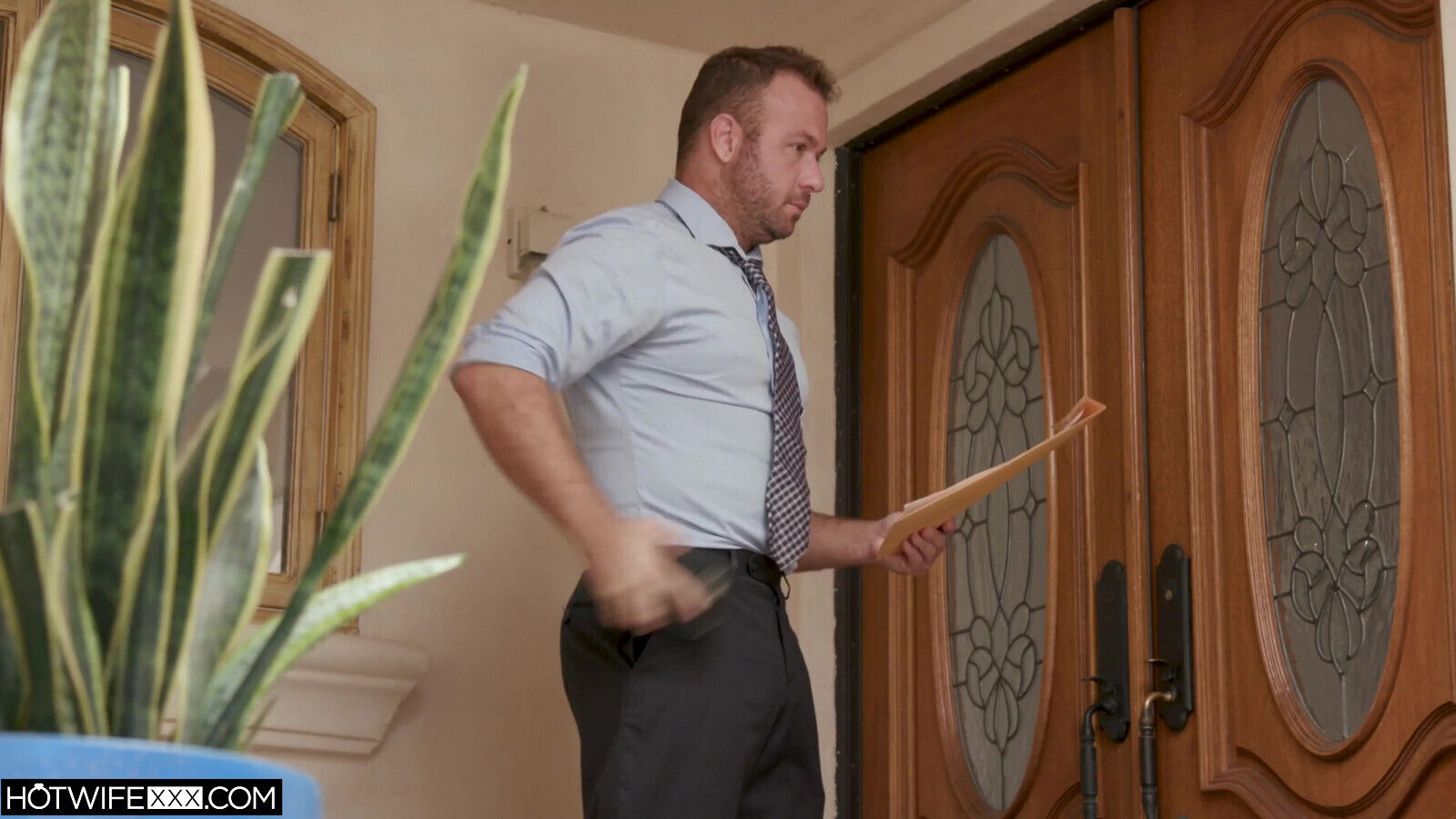 Wife Nicole Kitt Makes Things Perfectly Clear