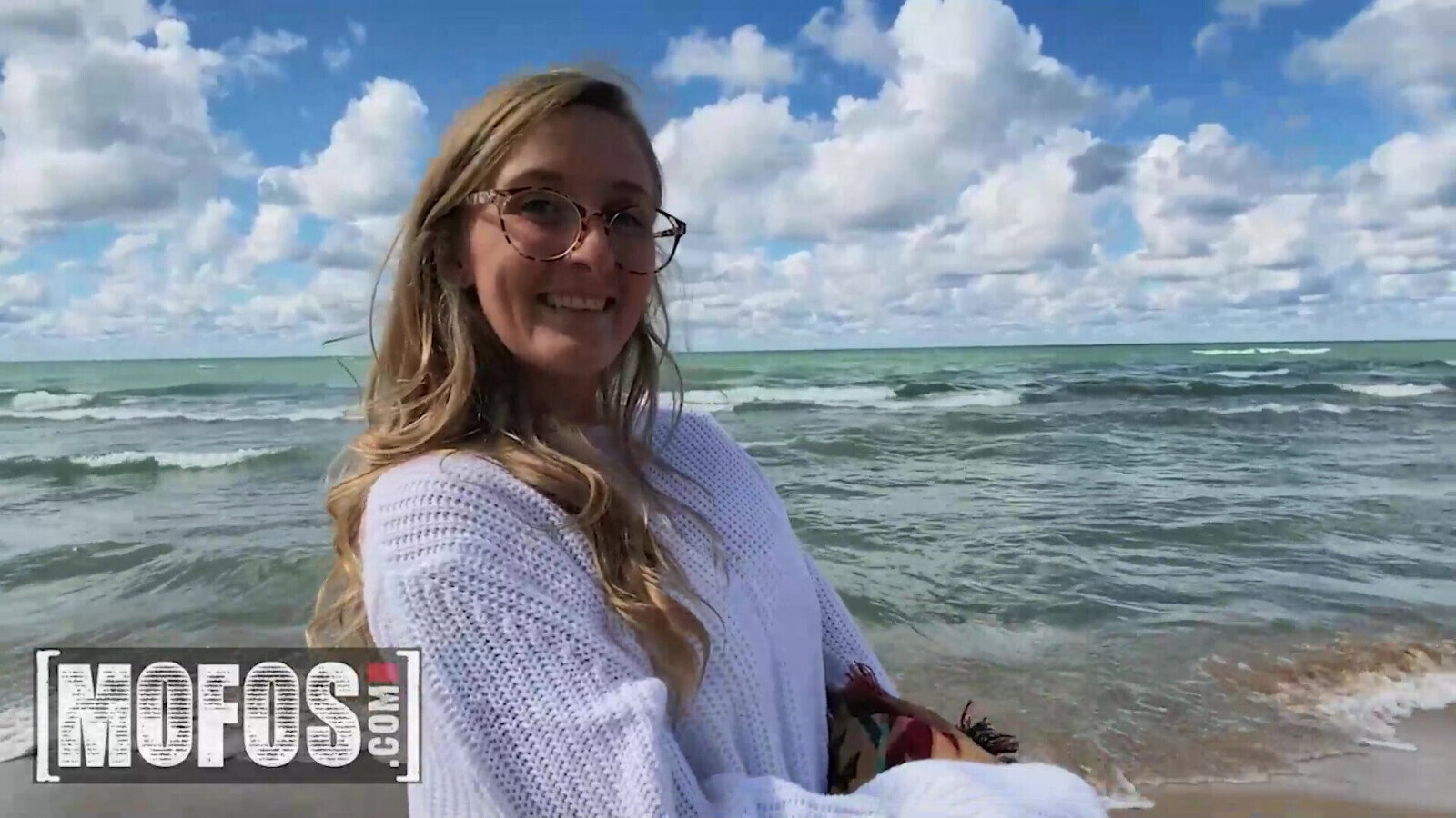 MOFOS Loves Nothing More Than Being Naked Beach Getting Dripping Creampie