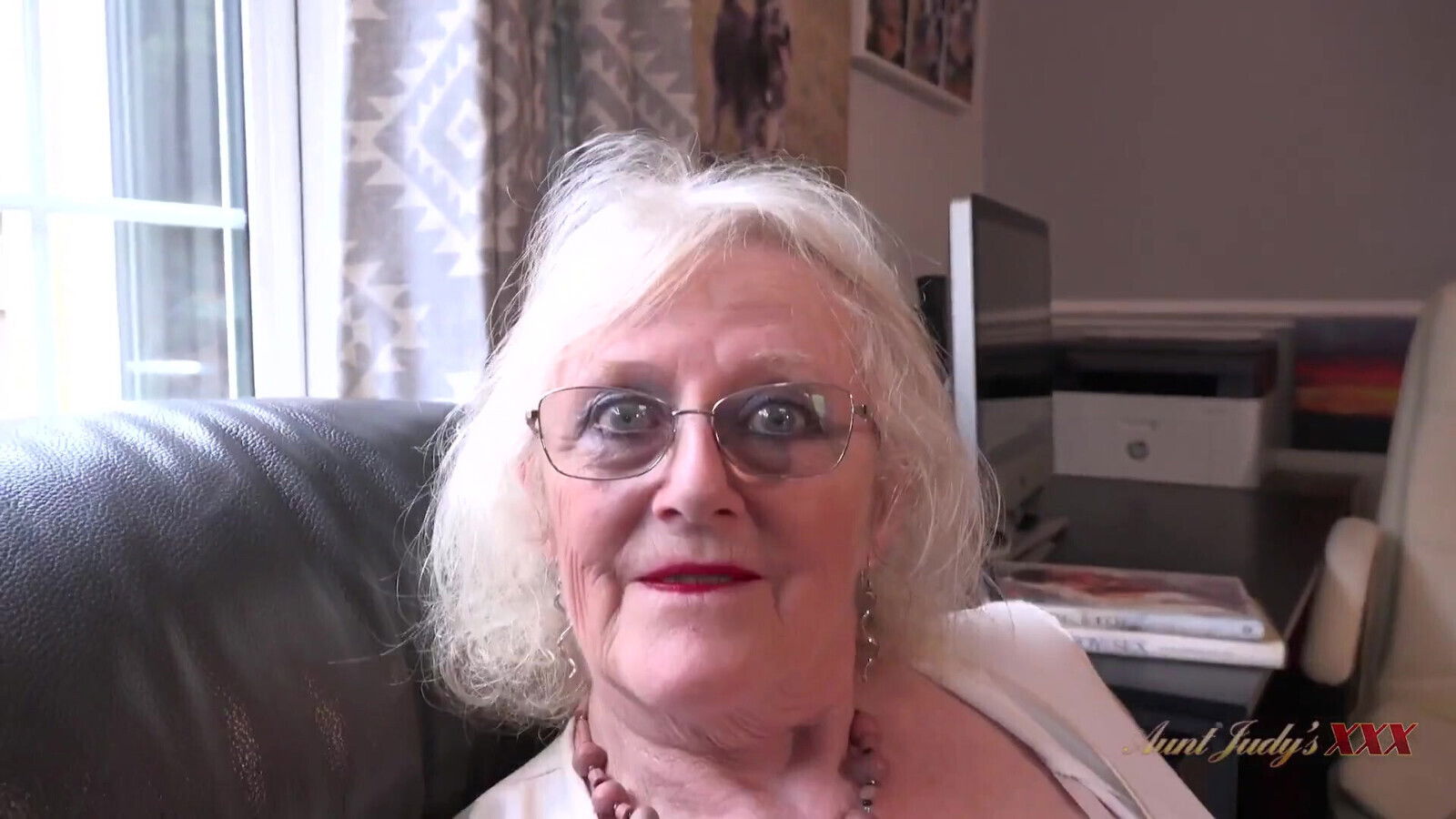 AuntJudysXXX Your Mature Therapist Mrs. Claire Helps with Your Issues (pov)