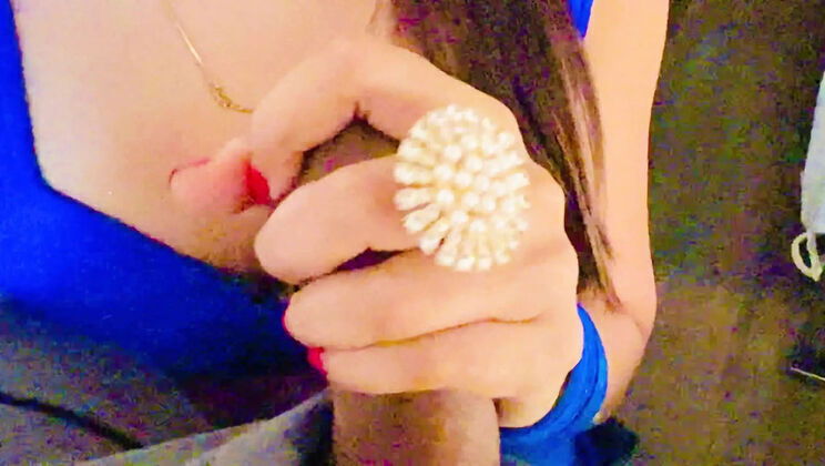 Indian Bhabhi Caught Jerking Full Hindi Audio Desi Wife Joins