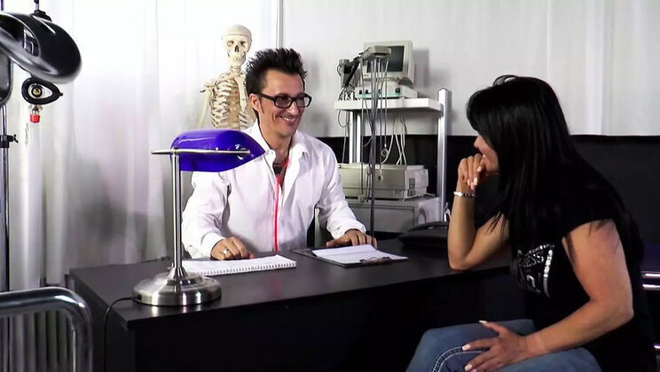 German Clinic Episode Blowjob Facial with Conny Dachs Danyel Cheeks