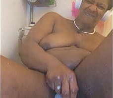 Black MILF Shaves Pussy &amp_ Clean Before Enjoying Double Penetration Masturbation Preview (Full XVRed YukisenpaiKurochan/KuroYukiExperience)