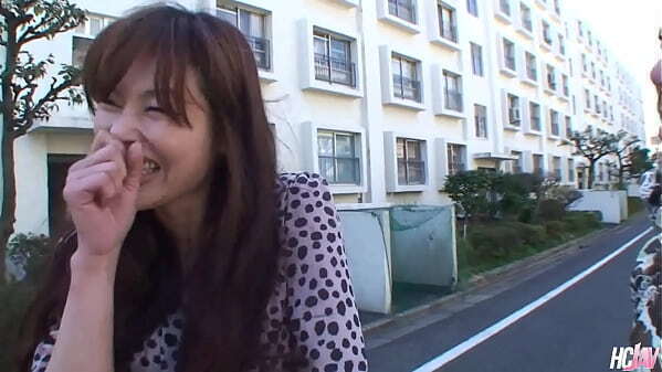 Horny Japanese Slut Hitomi Kanou Wants Hard