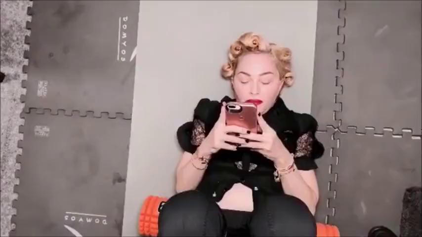 Goddess Madonna Beautiful Feet Legs Magic