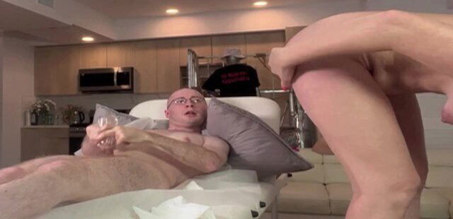 Friends Masturbate Together With SugarNadya