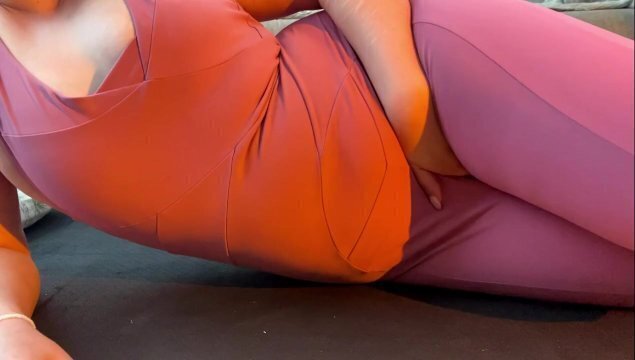 Juicy chubby girl practices pilates gives herself pleasure