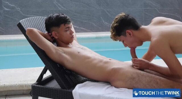 Ricky Montes Blows Slim Rich Huge Dick After Steamy Massage
