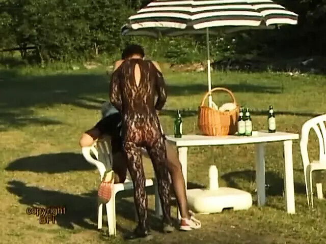 Golden shower ocenas