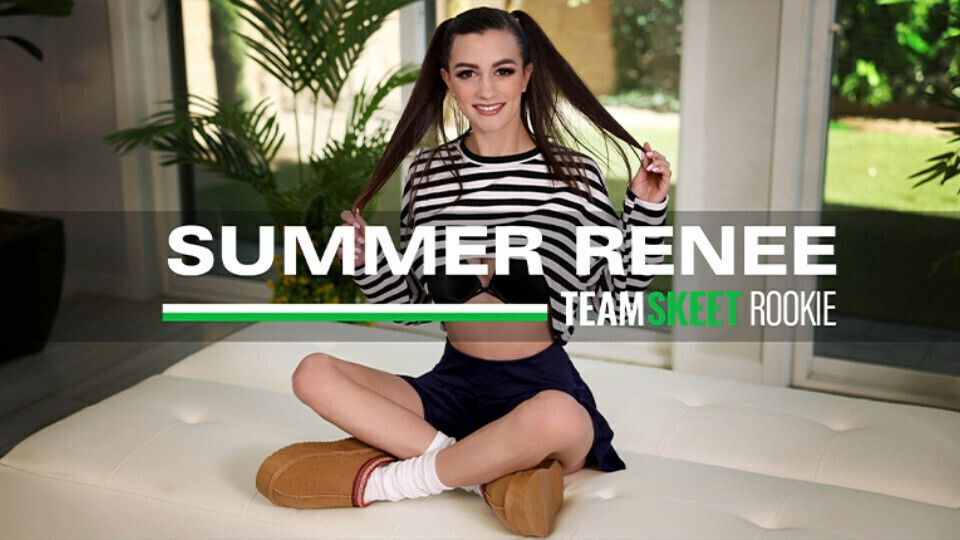 Arkansas Summer Renee Joins TeamSkeet with Bang