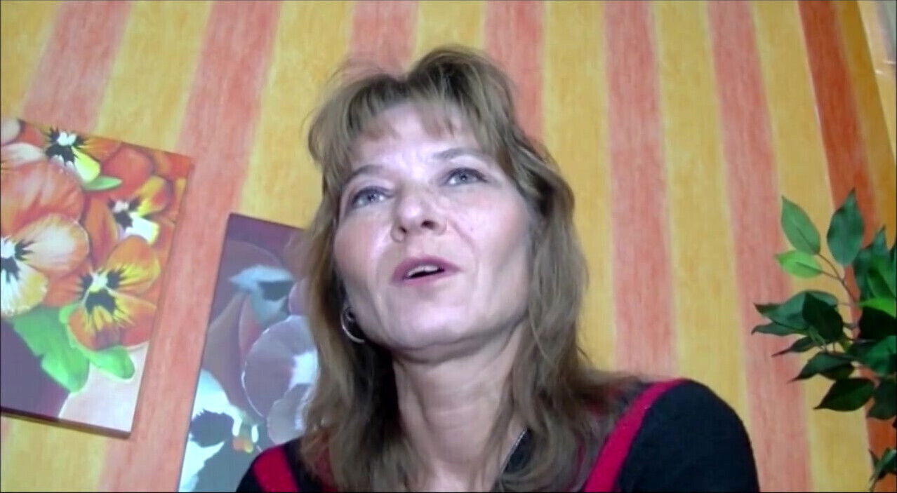 Tattooed milf pussy fucking dick sucking, fingering