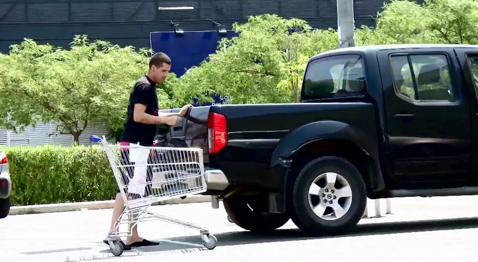 Ruins sluts: episodes fucking, sucking