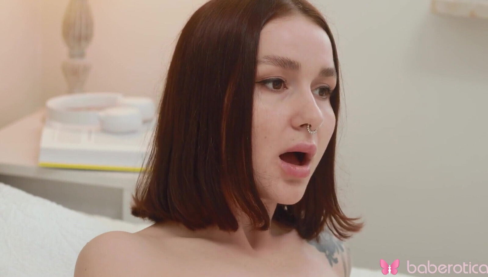 Dirty Babe, Kleo Kain, Fucks Herself White Lingerie