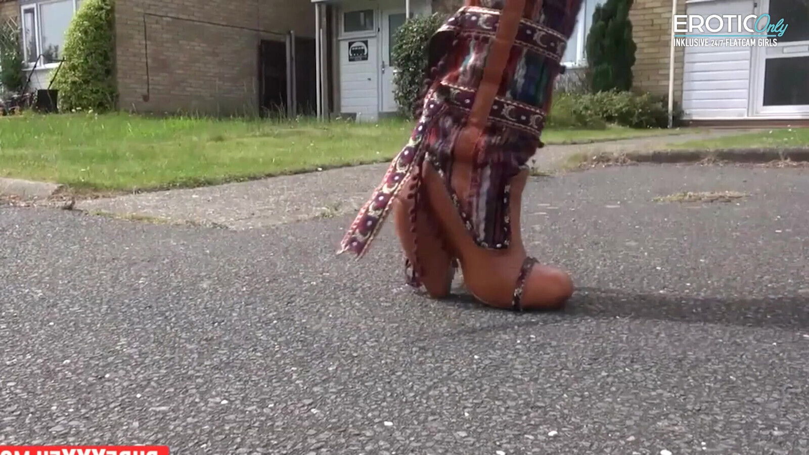 Carly Dante White wild session