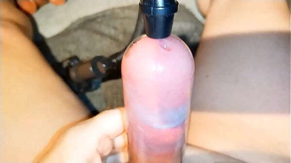 Homo Kotilainen enjoy pumping cock.