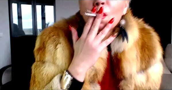 Mature bitch coat... Performance famous webcam whore singer Aimee MILF