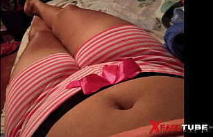 LICKING PUSSY M-A-T.