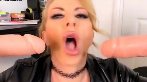 Miss Lynda Double Office LYNDA LEIGH