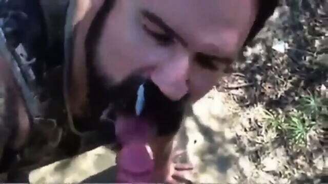 Bearded Gives Facial Woods