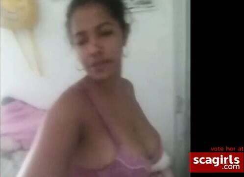 Wendy, dominicana grandes tetas naturales masturba