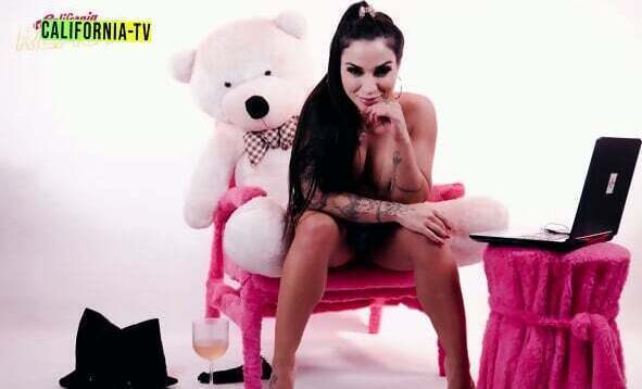 Monique Bertolini Forbidden Footjob Exclusive Sensuality Class!