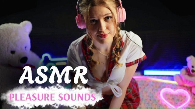 ASMR school girl Fast Pumping Make Yours Dolly